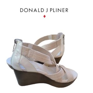 DONALD J. PLINER "JILLI" CANVAS WEDGE SANDALS
